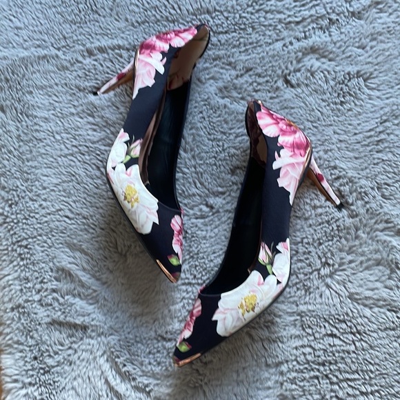 ted baker floral pumps heels - Picture 11 of 14